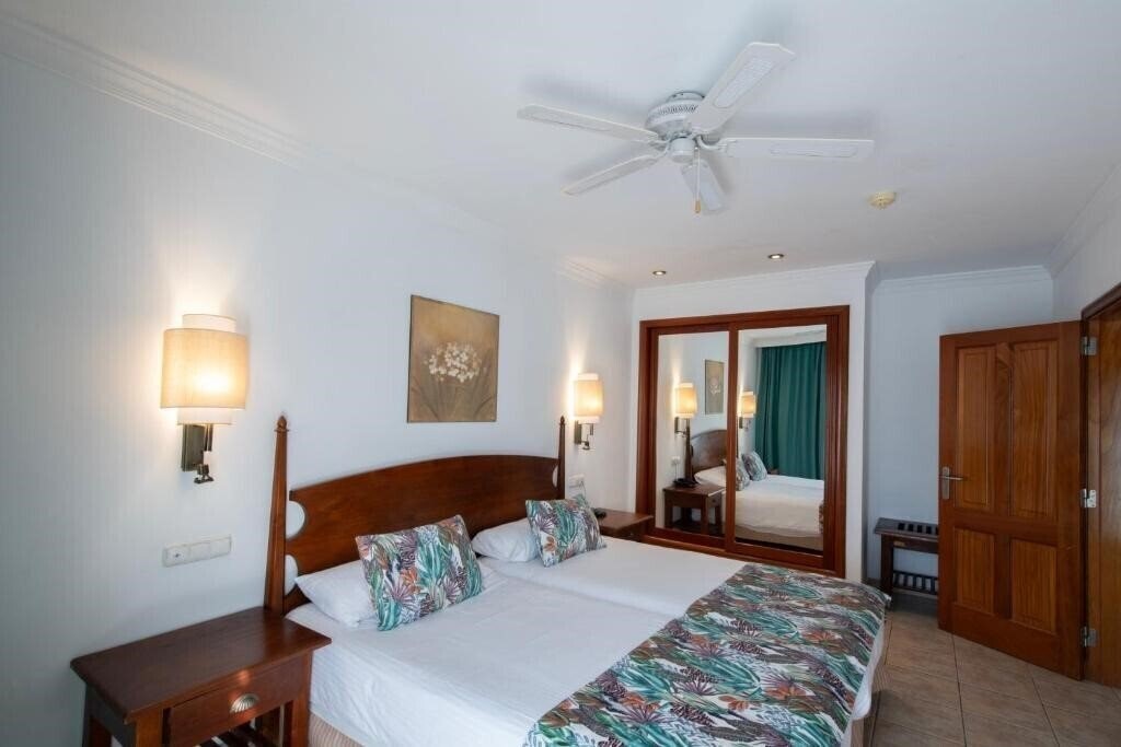 Obraz Las Marismas 3*