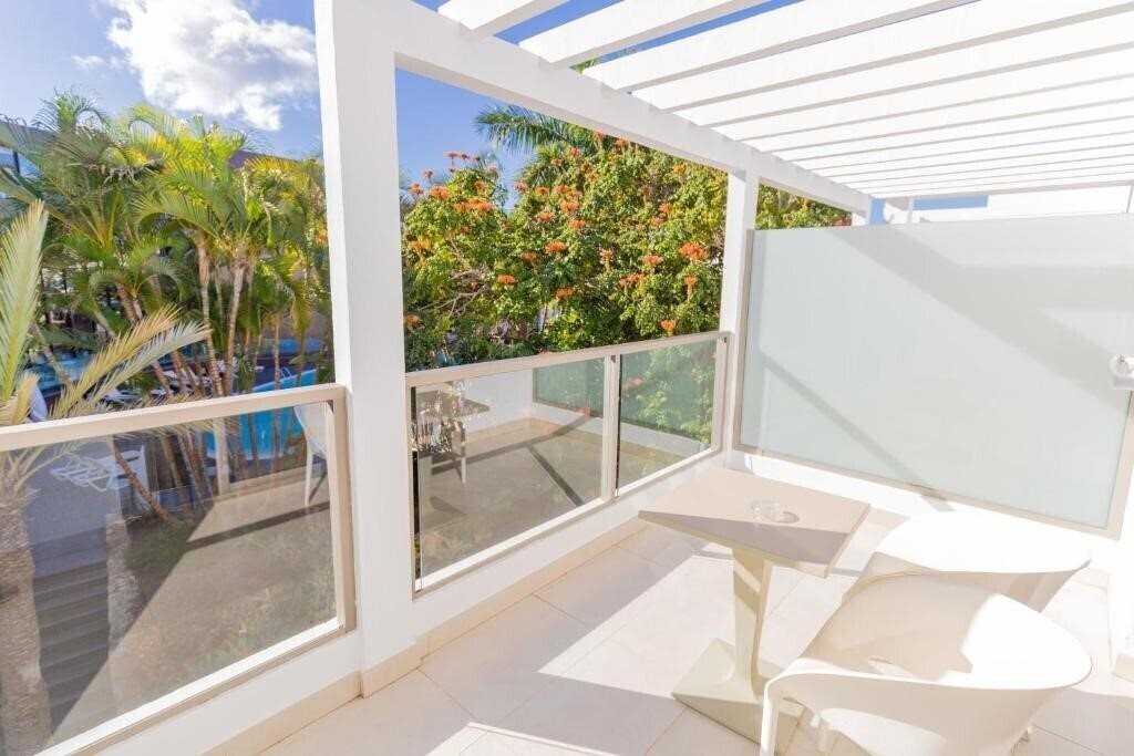 Zdjęcie R2 Bahia Playa Design 4*