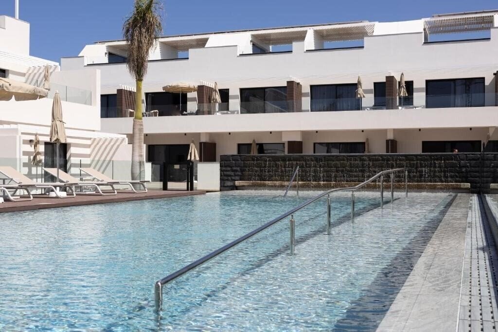 Фотографія Esmeralda Cotillo Homes by Livvo (ex. Lacasa Apartments Cotillo) 4*