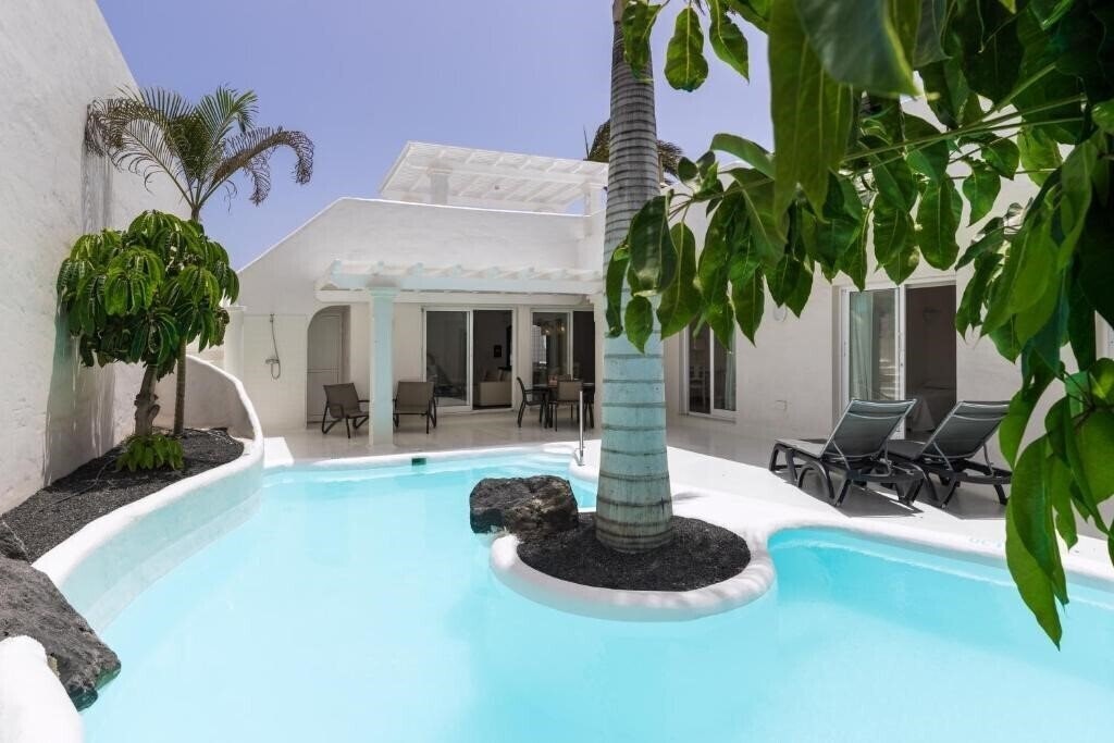 Hotel Bahiazul Villas Corralejo by Vreagestion 4*