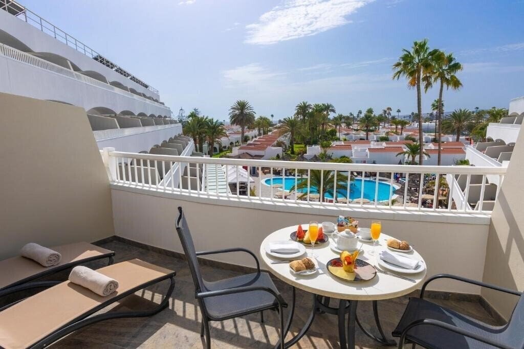 Зображення Sol Barbacan Aparthotel 4*