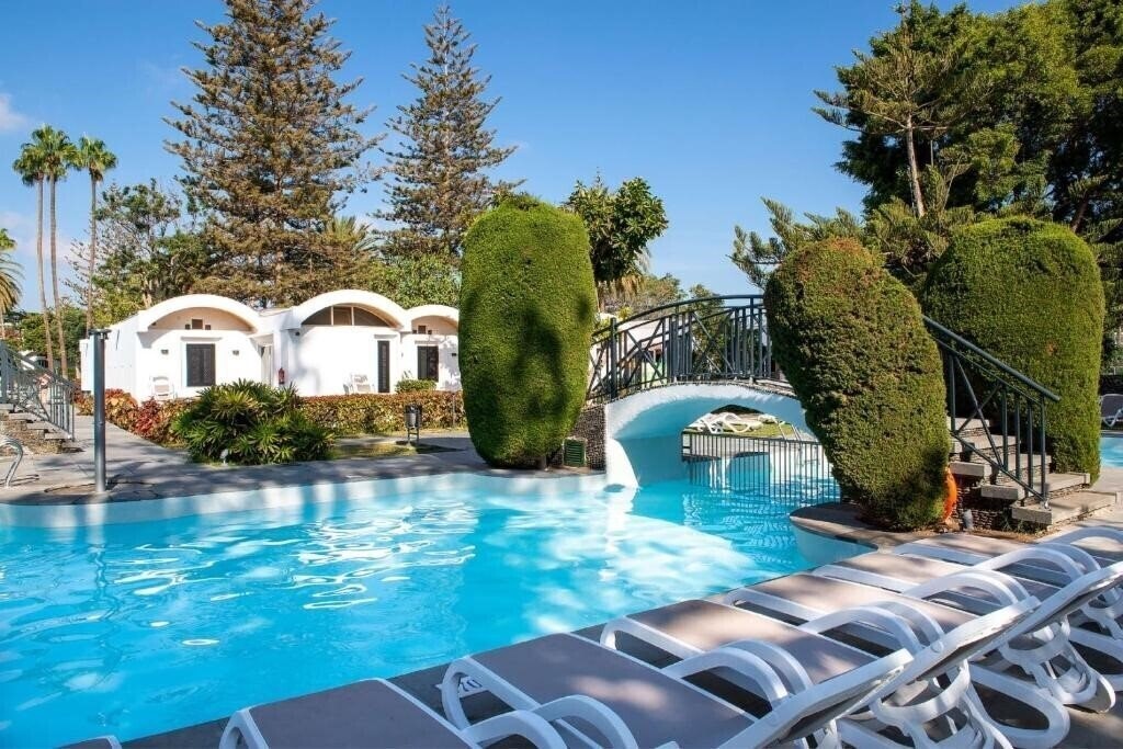 Отель Cordial Bungalows Biarritz 3*