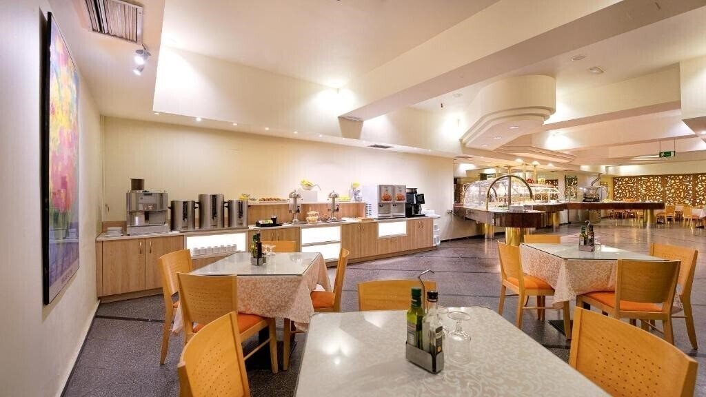 Zdjęcie Bull Hotel Astoria 3*