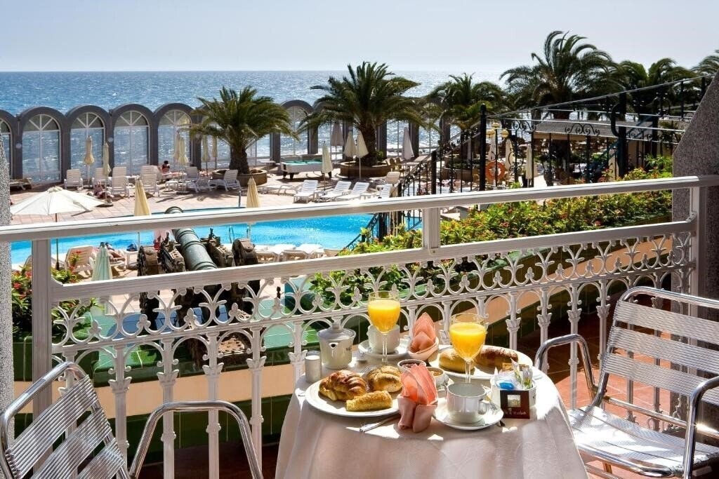 Zdjęcie Beach Club San Augustin 4*