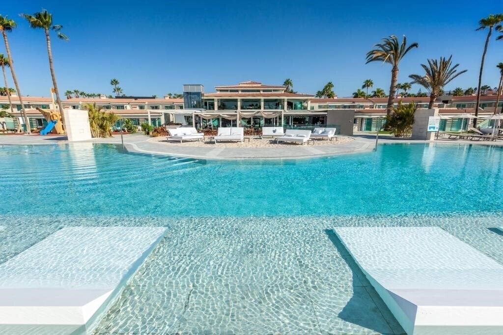 Готель Kumara Serenoa by Lopesan Hotels (ex. Duna Beach Bungalows) 4*