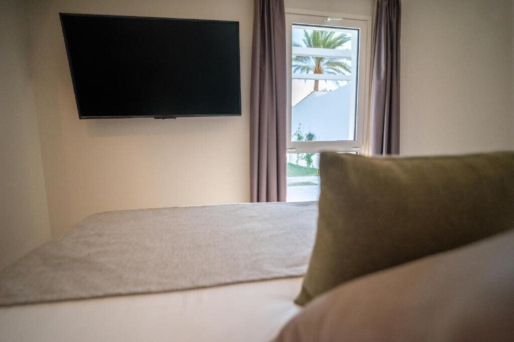 Zdjęcie Hl Miraflor Suites (ex. Miraflor Suites) 4*