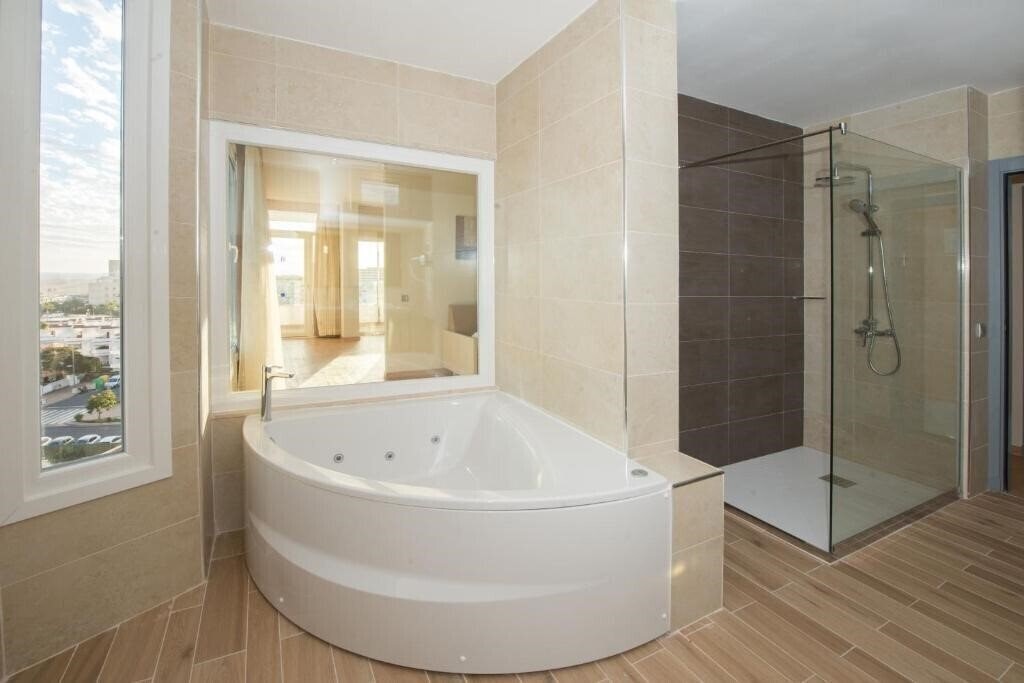 Фотография Hl Suite Hotel Playa Del Ingles (ex. Suite Hotel Playa Del Ingles) 4*