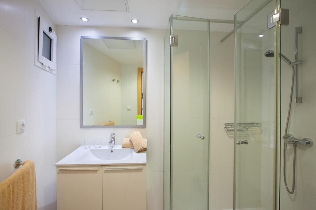 Zdjęcie Aparthotel Revoli 4*