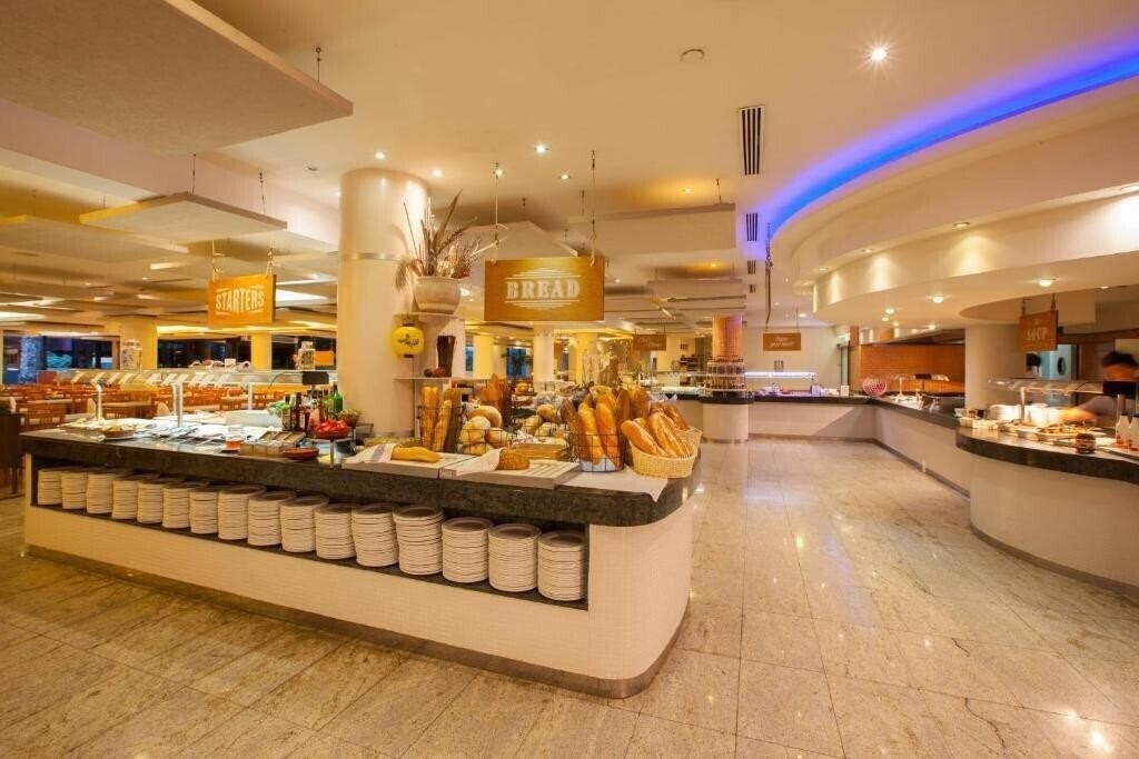 Zdjęcie Grupotel Tres Vidas 2*