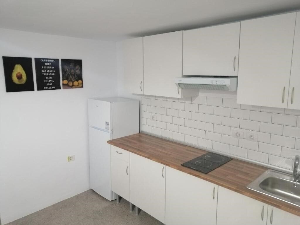 Готель Hostal Alcaravaneras - Adults Only 3*