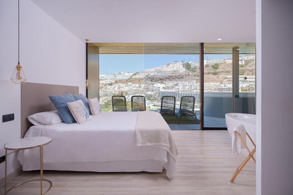 Zdjęcia The One Luxury Apartments 5*