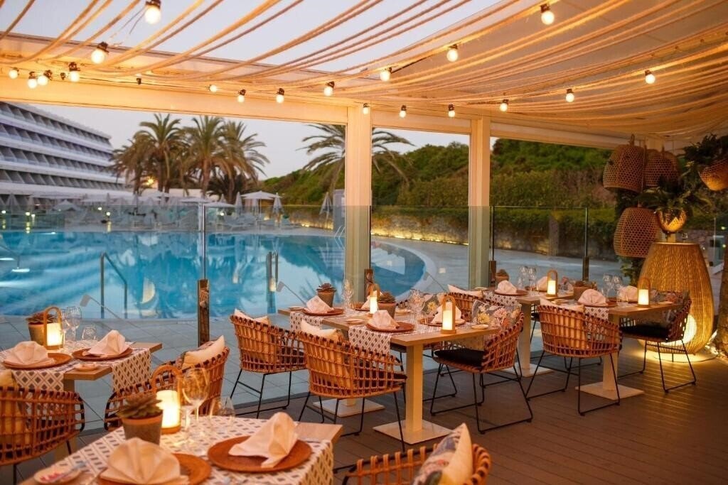 Zdjęcie Santa Monica Suites 4*