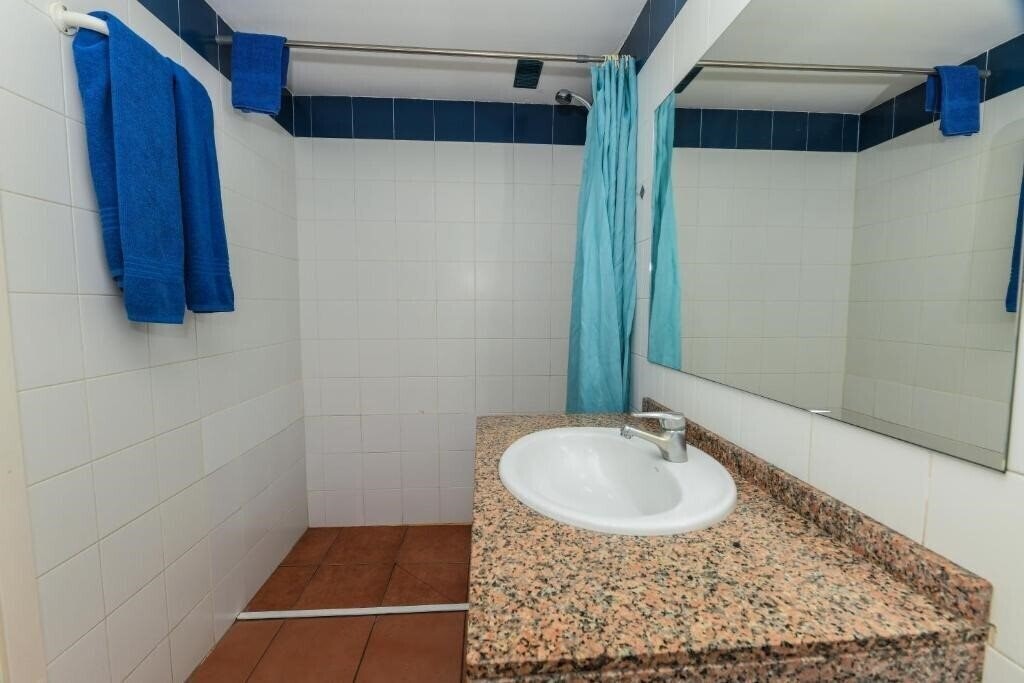 Фотографія LIVVO Puerto Bello 3*