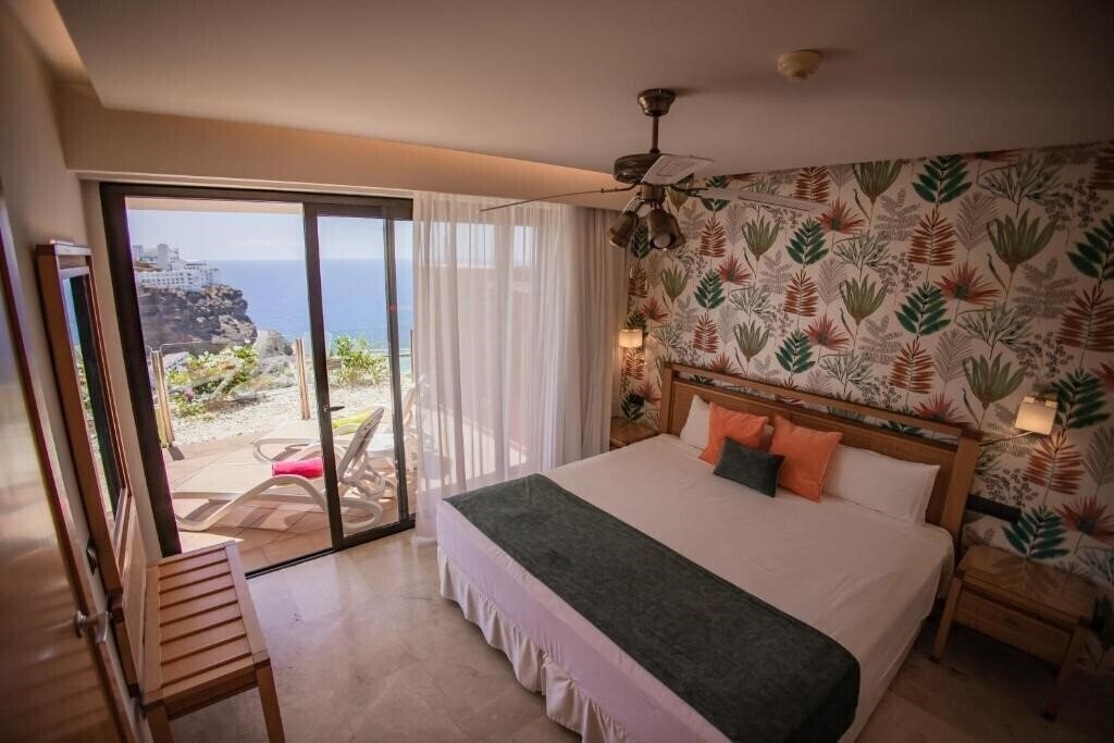 Фото Serenity Amadores 3*