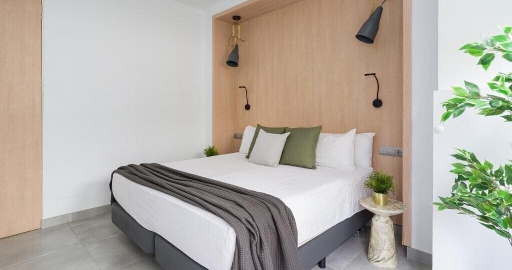 Zdjęcie Tusity One Apartments 3*
