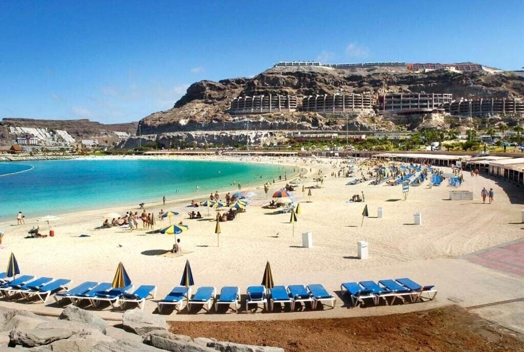 Zdjęcie Apartamentos Gran Amadores 3*