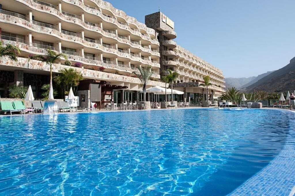 Готель Livvo Costa Taurito & Aquapark (ex. Paradise Costa Taurito) 4*