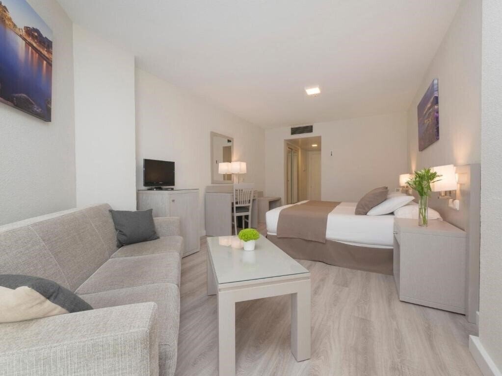 Zdjęcie Helios Costa Tropical 3*