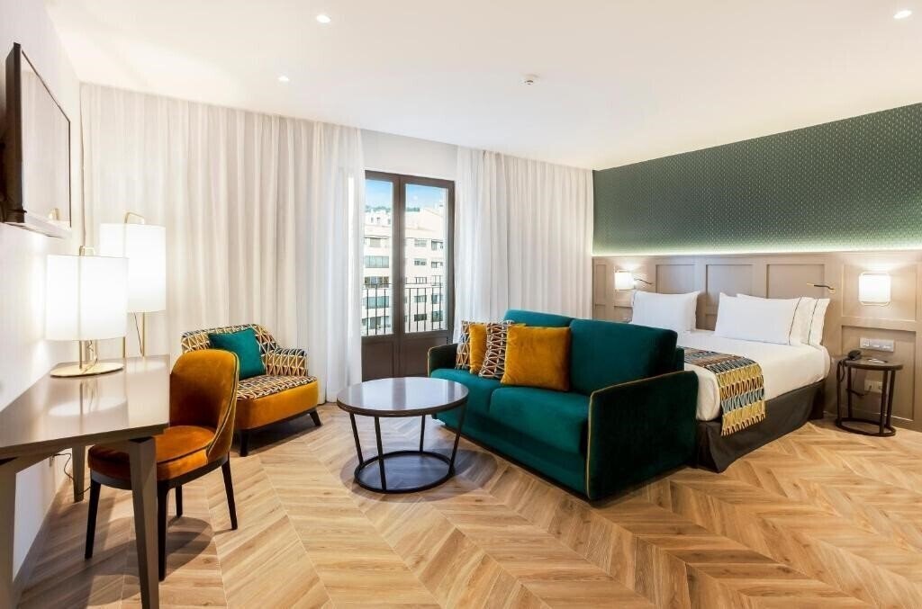 Obraz Eurostars Puerta Real Hotel 4*