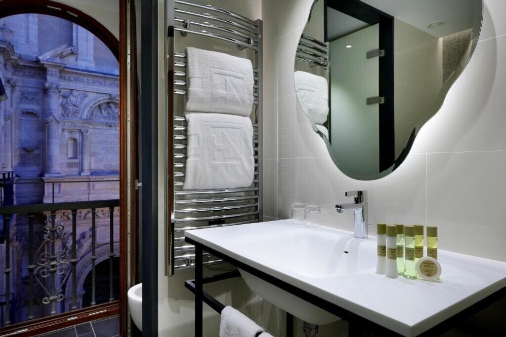 Zdjęcie Eurostars Catedral 4*