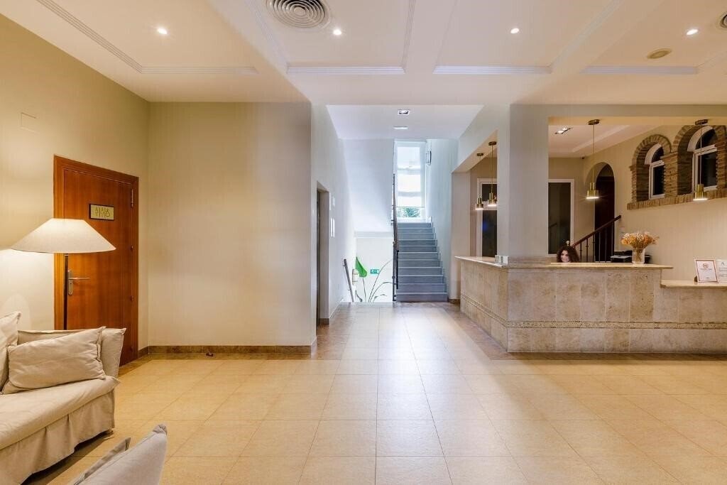 Zdjęcie Hotel Almijara - Mares (ex. OYO Hotel Almijara) 3*