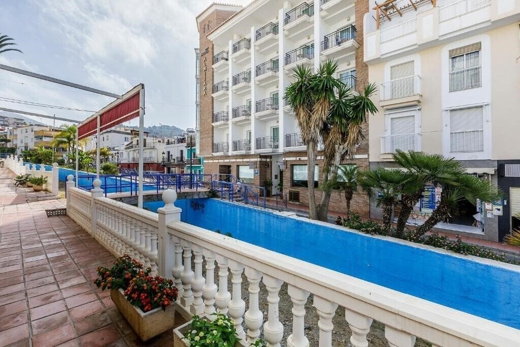 Obraz Hotel Almijara - Mares (ex. OYO Hotel Almijara) 3*
