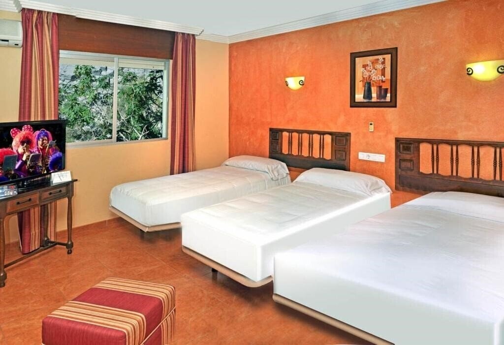 Zdjęcia Arrayanes Playa 3*