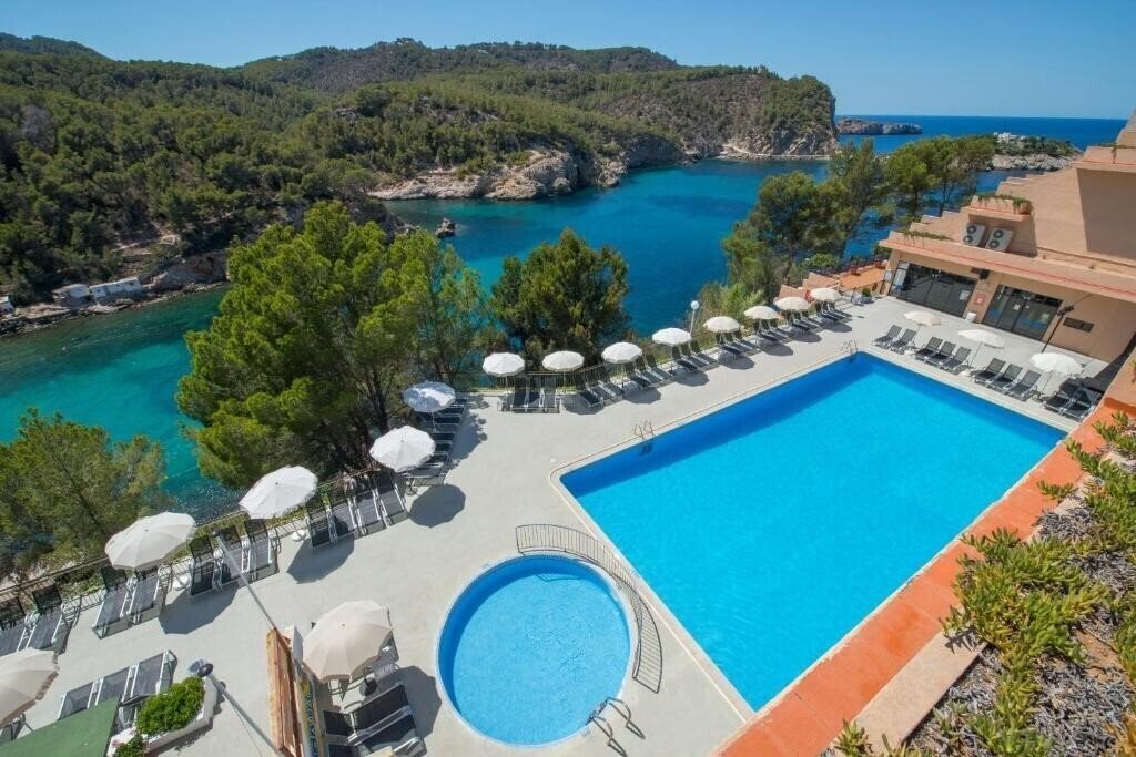 Hotel Ole Galeon Ibiza 4*