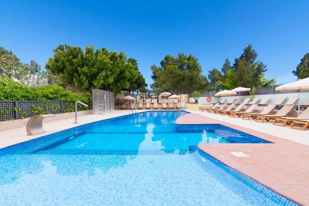 Зображення Azuline Bergantin 3*