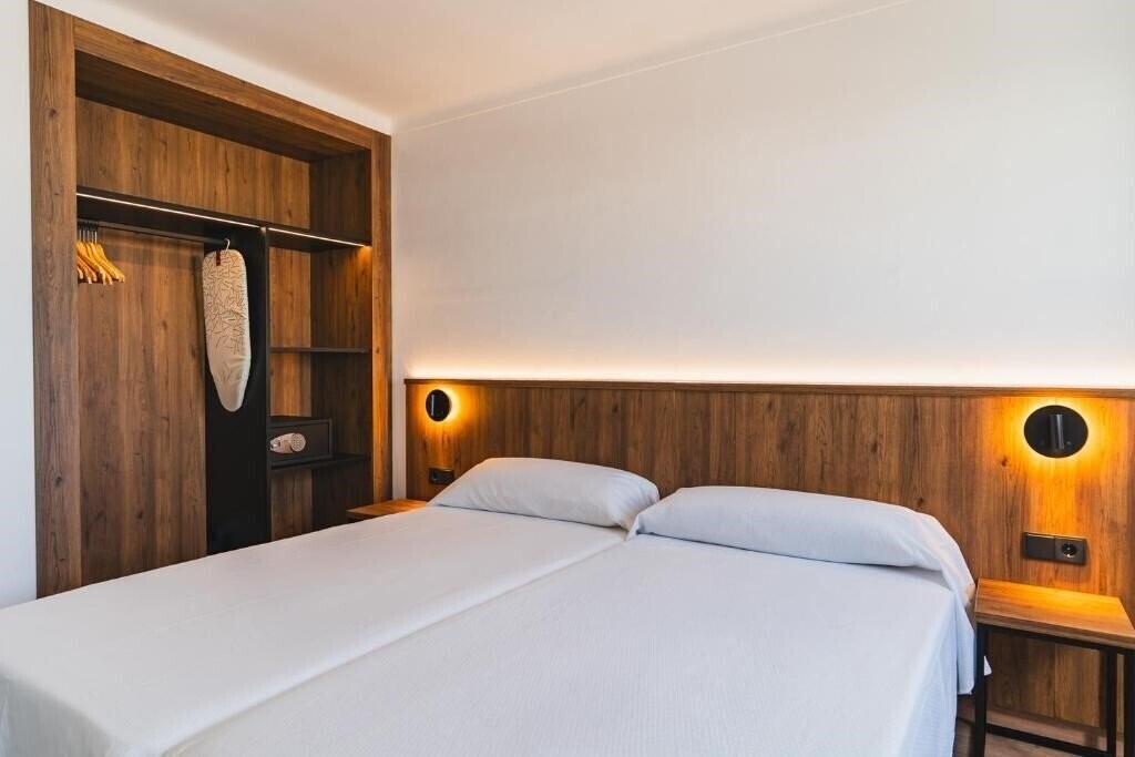 Obraz Hotel Vago Ibiza (ex. Sol Bay) 2*