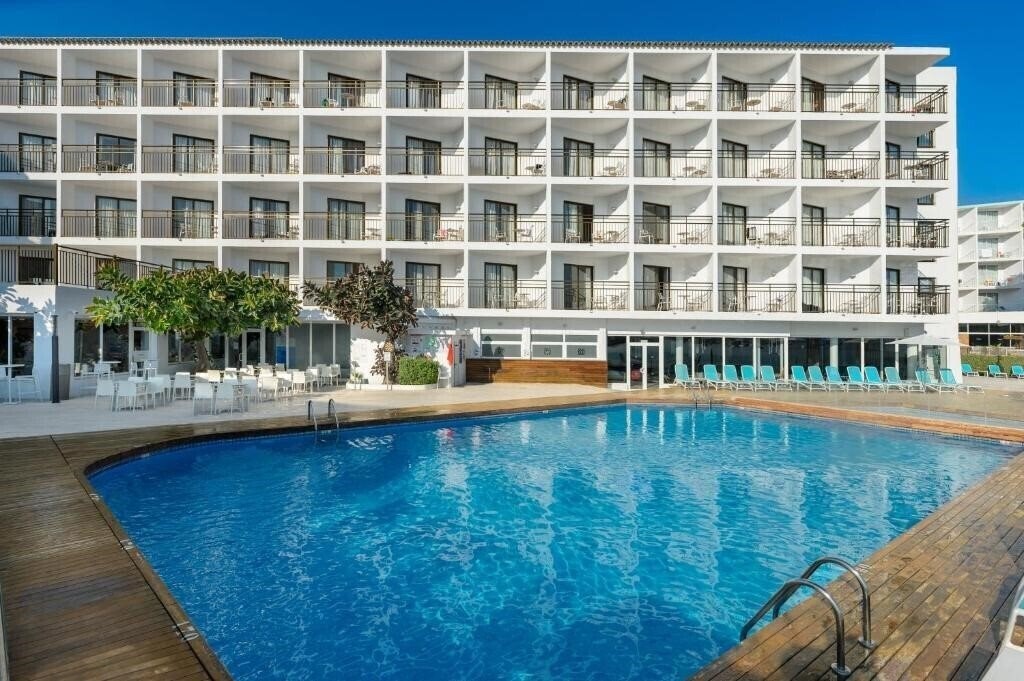 Zdjęcie Hotel Vibra San Remo (ex. Playasol San Remo) 3*