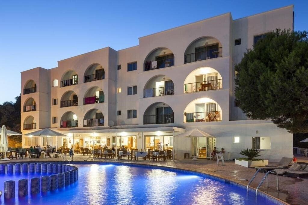 Отель Puerto Cala Vadella Apartments апартаменты