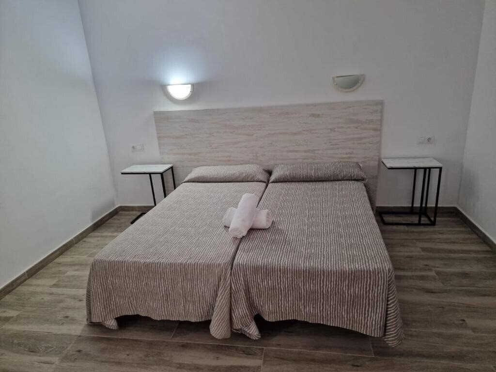 Фотография Puerto Cala Vadella Apartments апартаменты