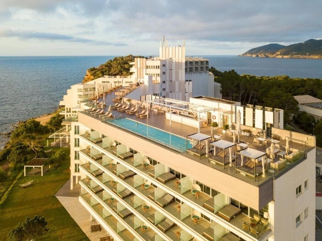 Zdjęcie Melia Ibiza (ex. Sol Beach House Ibiza) 4*