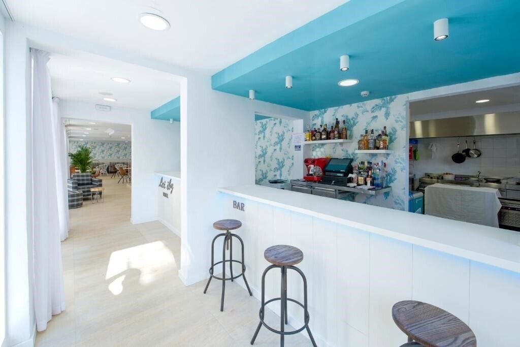 Obraz Hotel Playasol Lei Ibiza (Adults Only) 3*