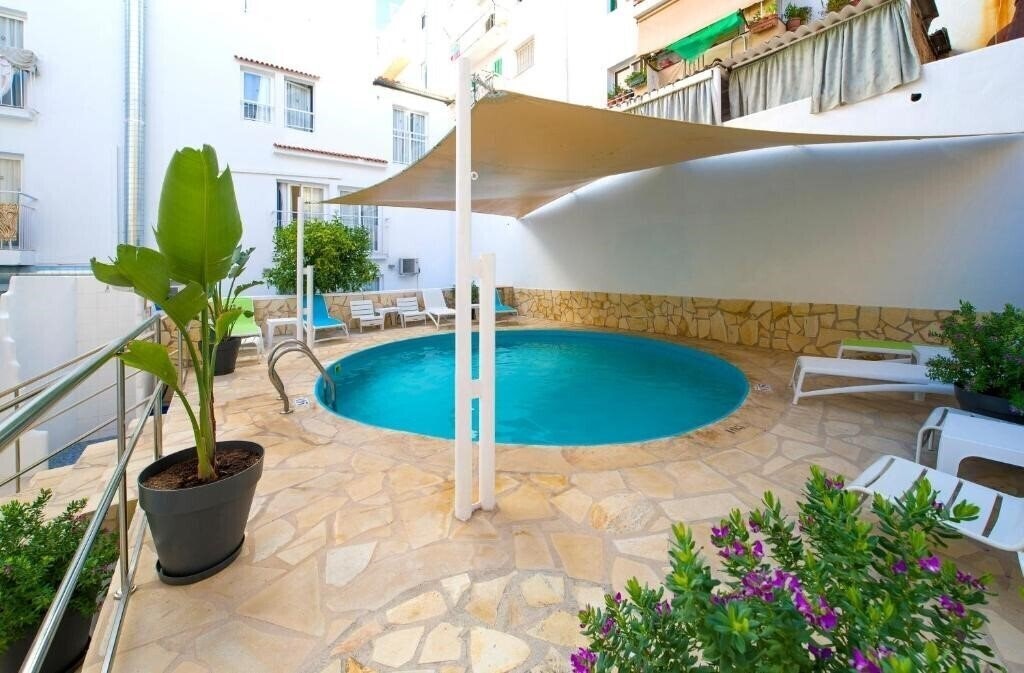 Zdjęcie Hotel Playasol Lei Ibiza (Adults Only) 3*