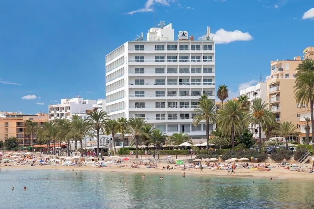 Hotel Ibiza Playa 3*