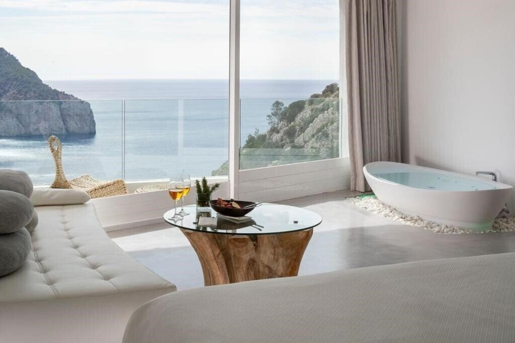 Hotel Hacienda na Xamena 5*