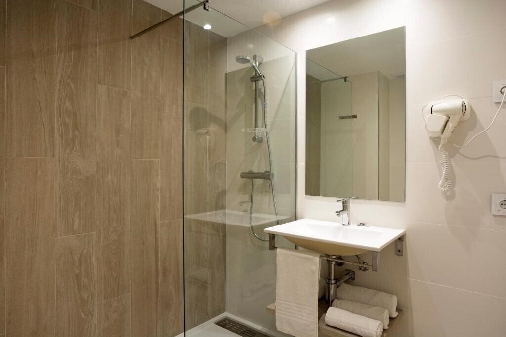 Фотографія Apartamentos HSM Calas Park 3*