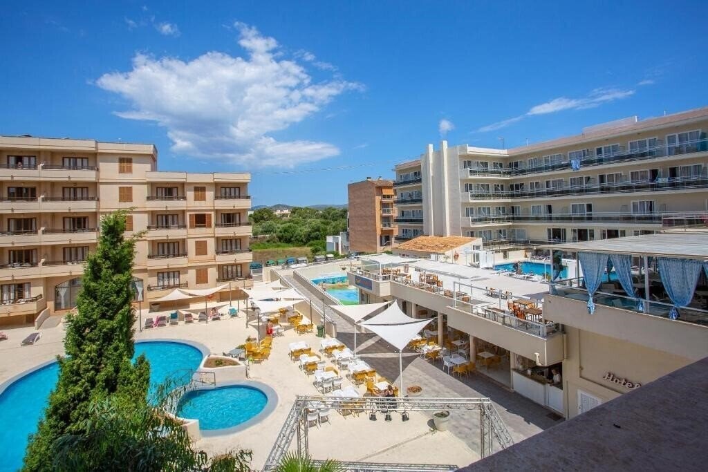 Фотографія Playamar Apartments 2*