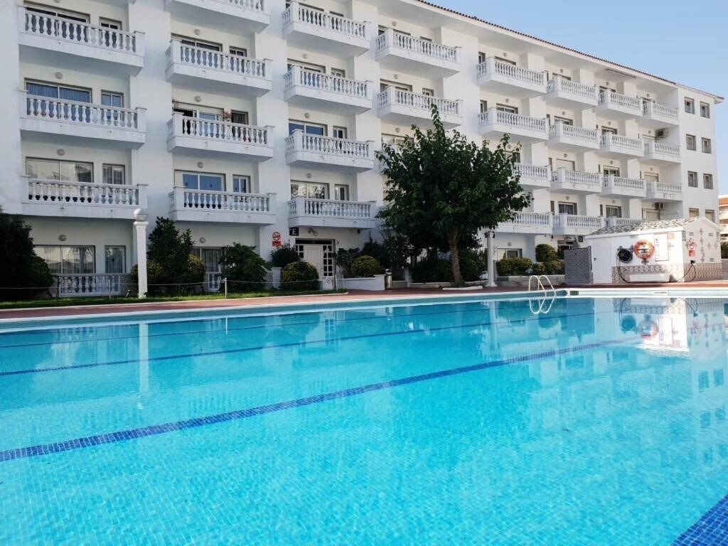 Картинка Europa Apartamentos 2*