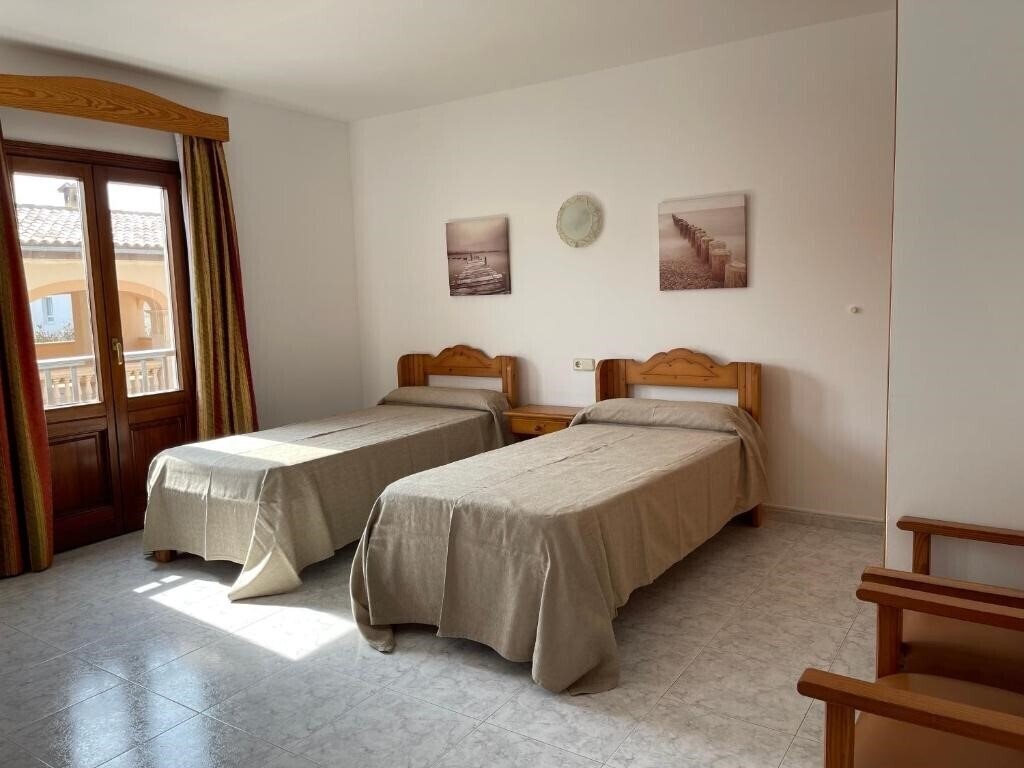 Obraz Hostal Can Gallu (ex. B&B Can Gallu) 2*