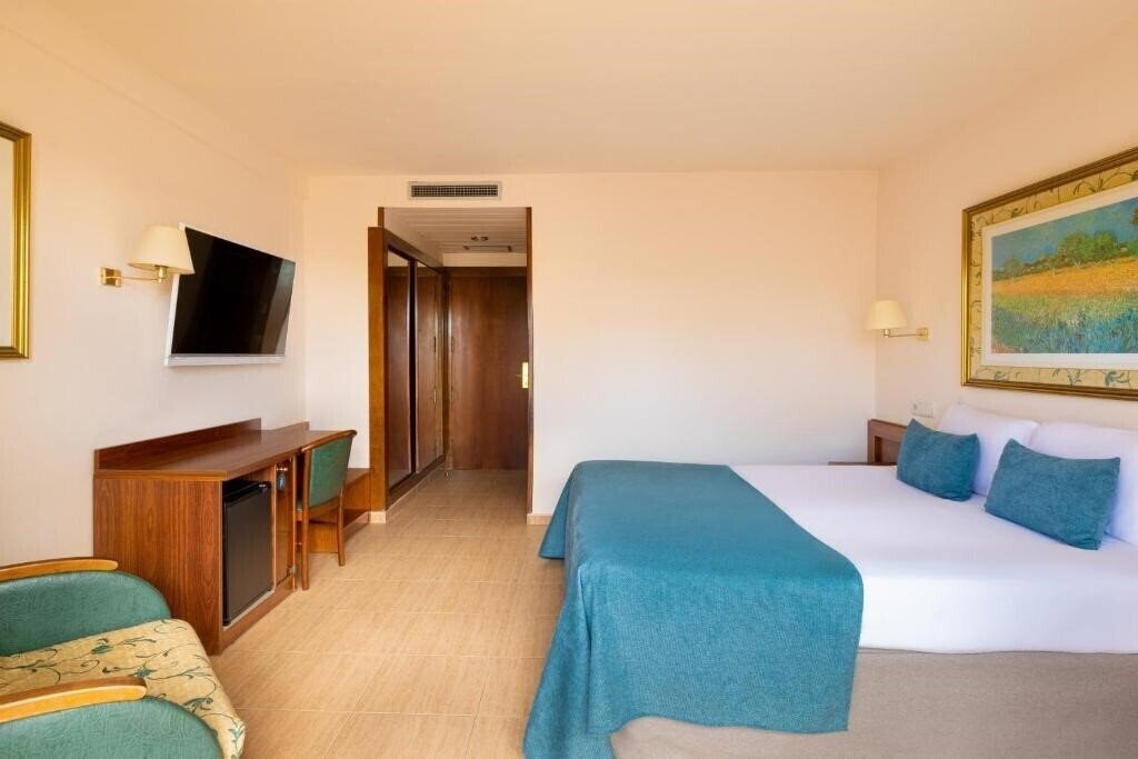 Hotel Htop Amaika 4*