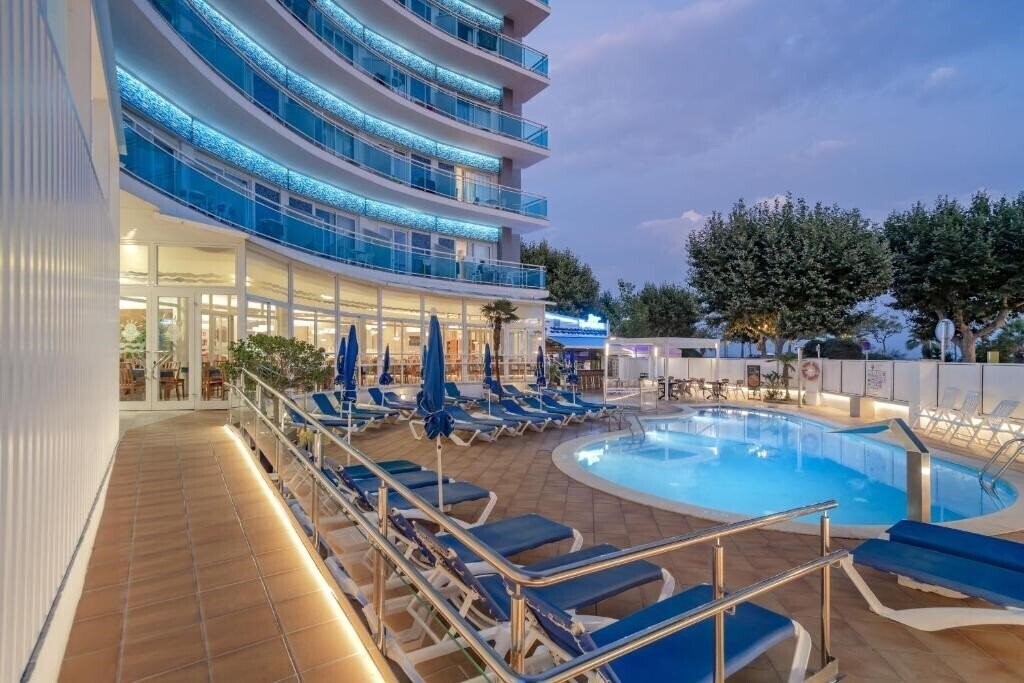 Фотографія GHT Maritim Hotel 4*