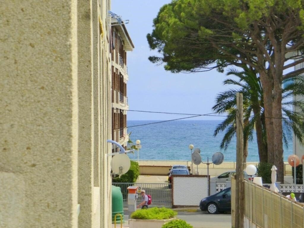 Готель Apartments Port Gavina 3*