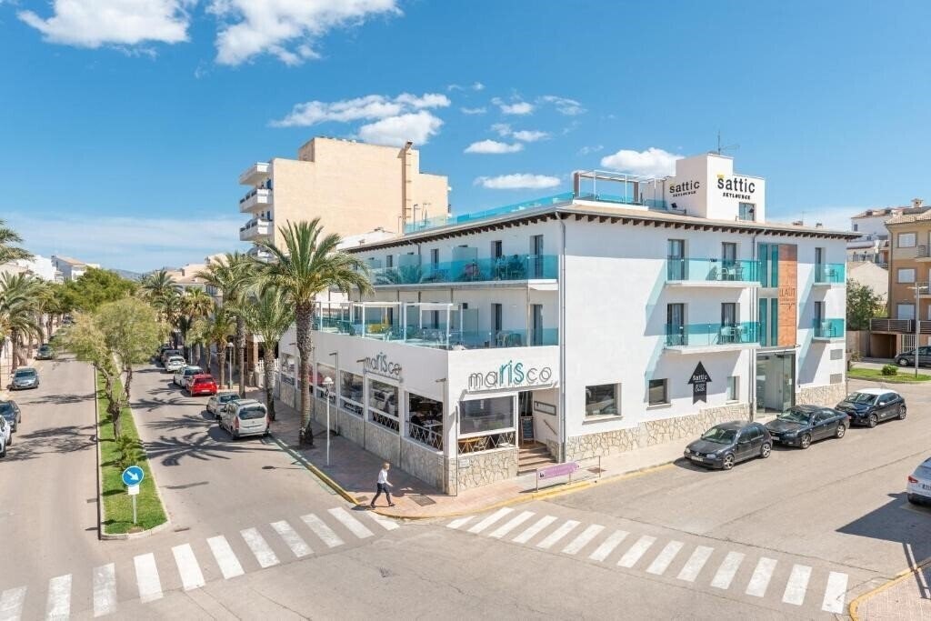 Готель Llaut Boutique 4*