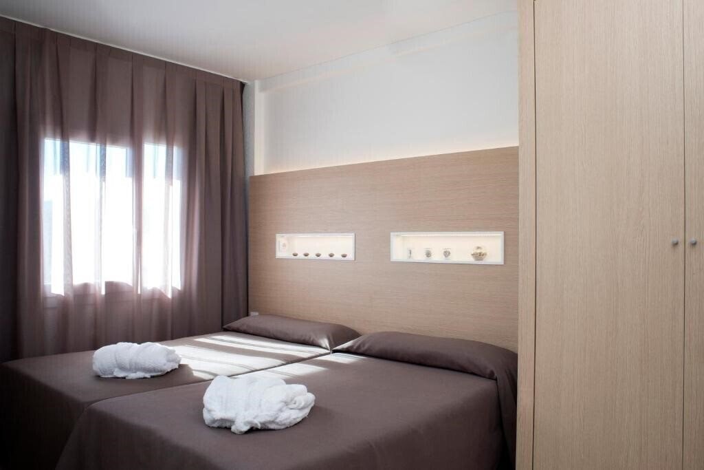 Фото Acualandia Aparthotel 4*