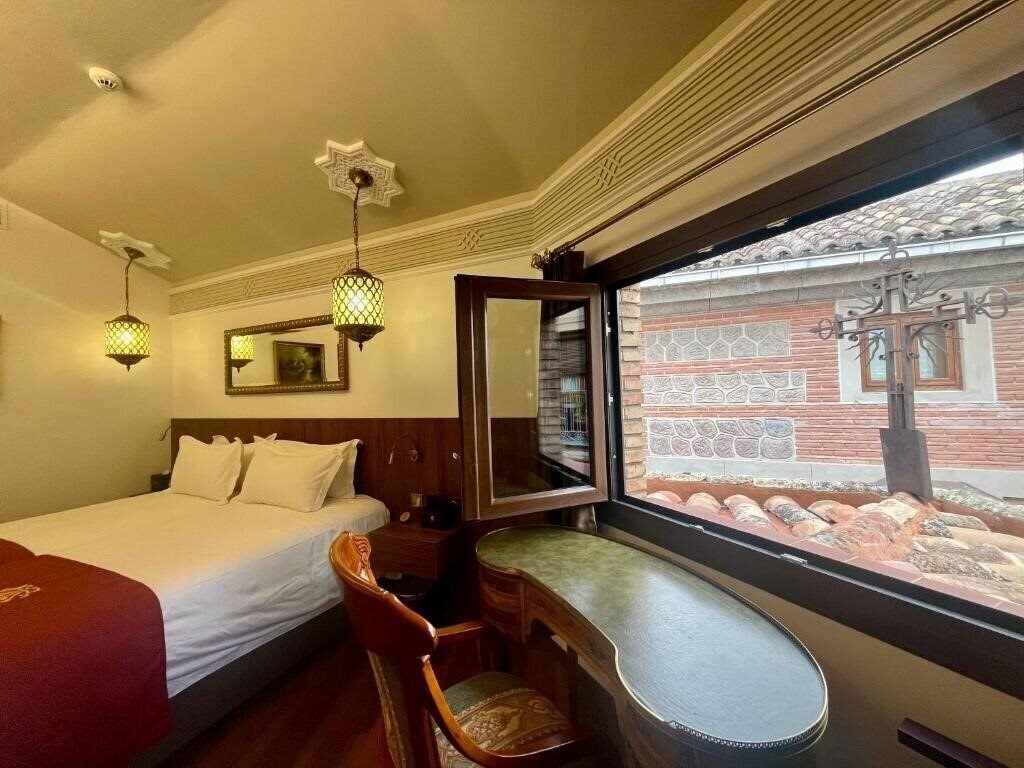 Готель Hotel Boutique Cason de Los Lopez 4*