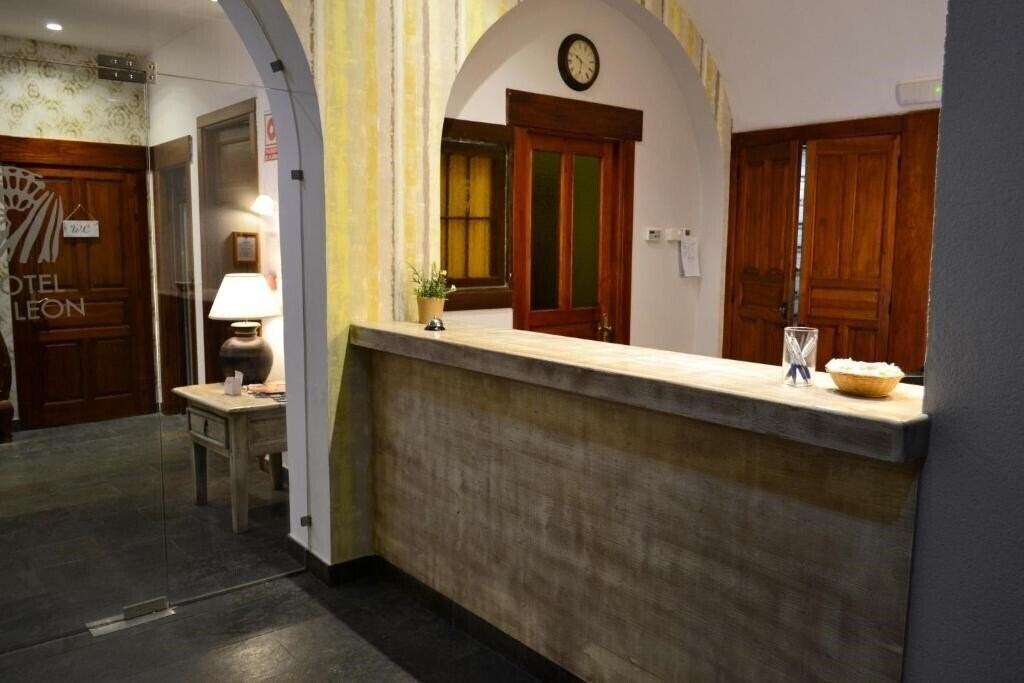 Zdjęcia Hotel Alda Via Leon 3*