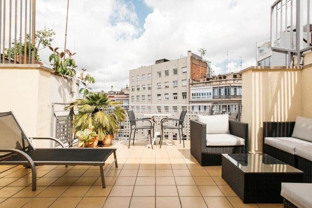 Zdjęcie Barcelona Apartment Wello 4*